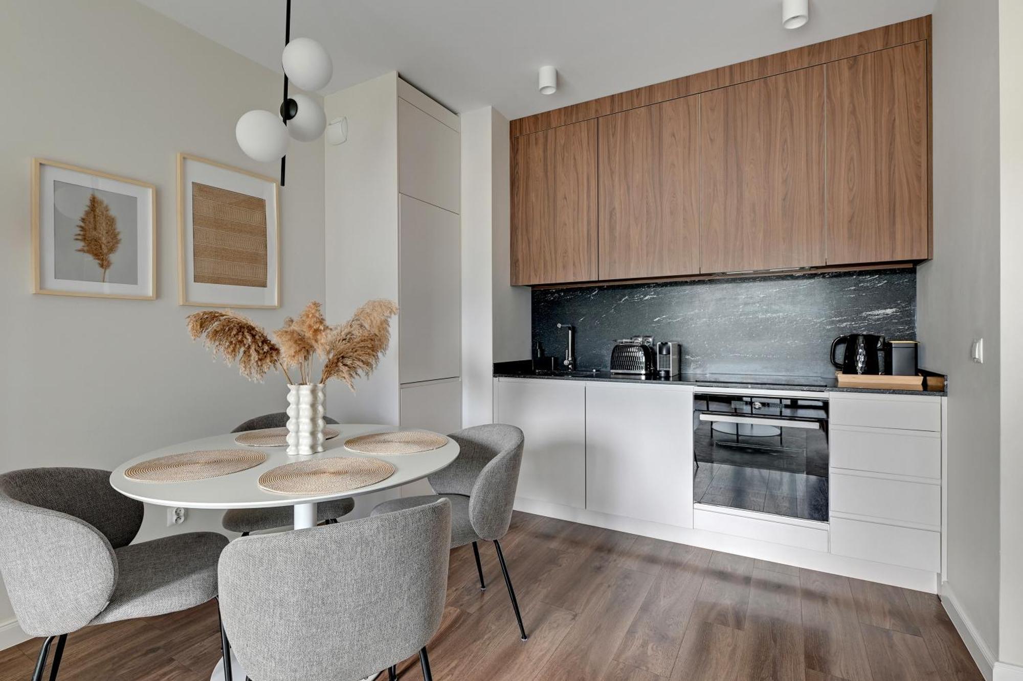 Scala 60c Center By Lion Apartment *