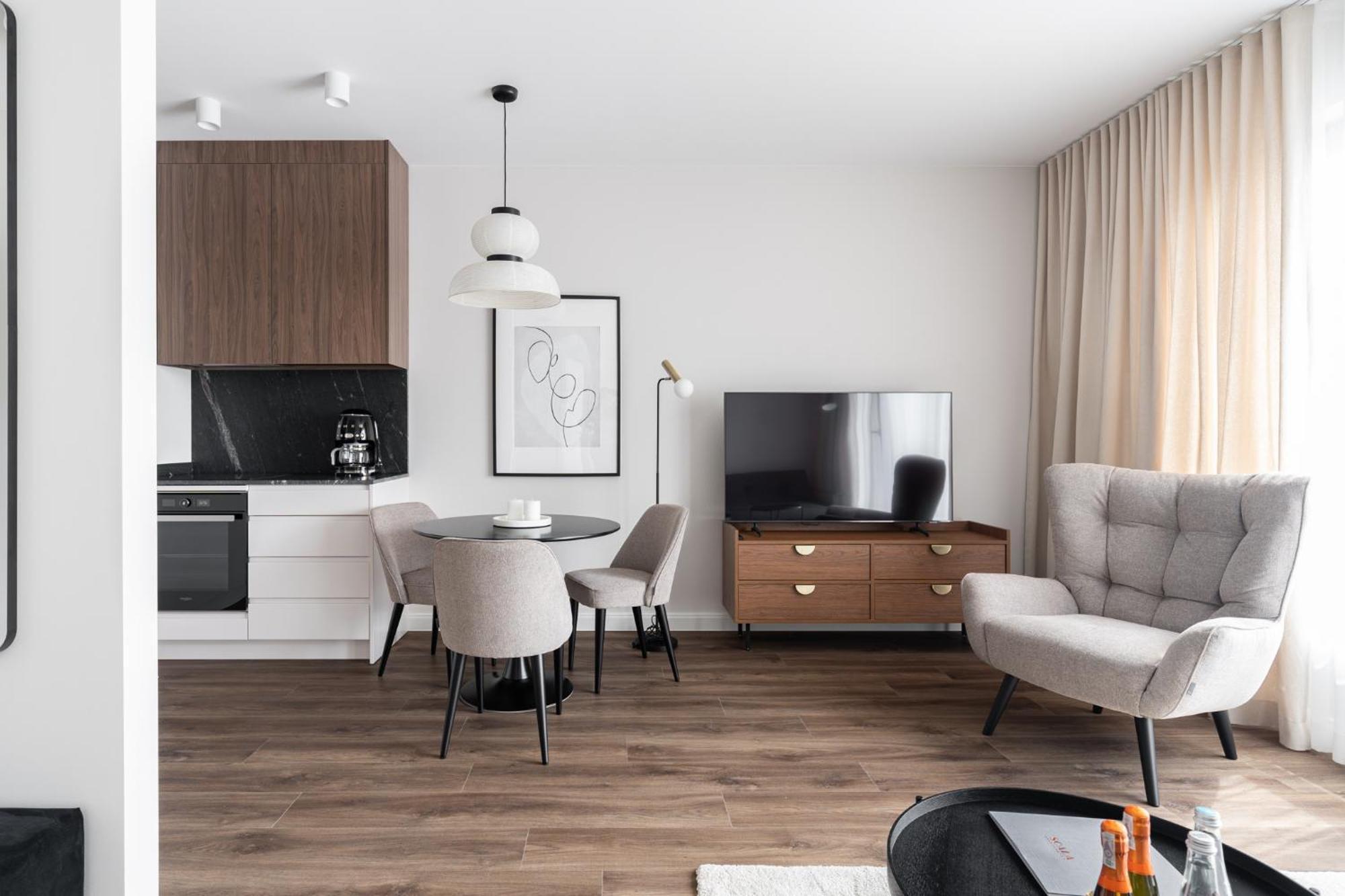 Scala 60c Center By Lion Apartment *